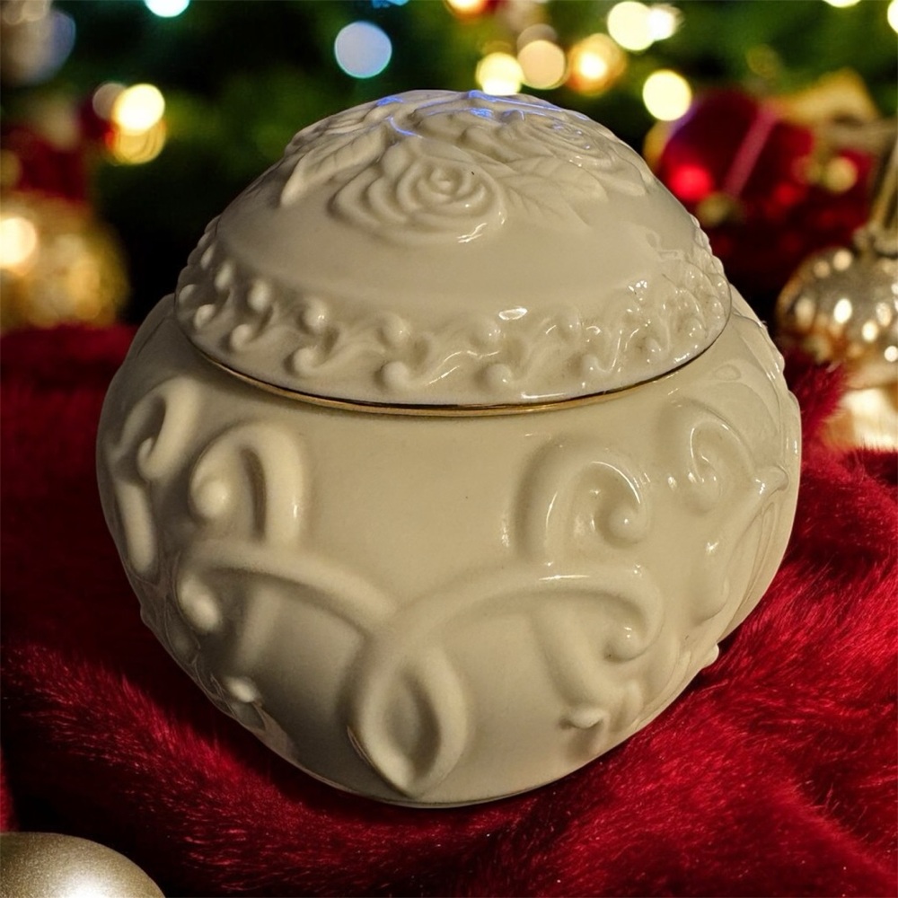 Lenox Celtic Rose music and trinket box - Picture 4 of 8